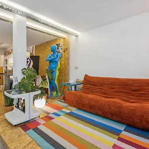 Appartement Cosy Art Near Station With Bikes And Garden, Gent